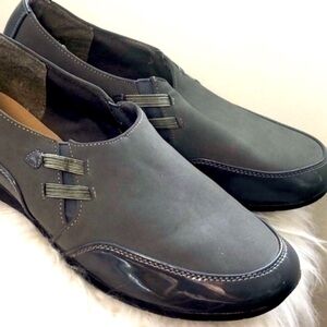Angel Steps  Black/Navy Patent Leather accented flats with Arch Support size 10